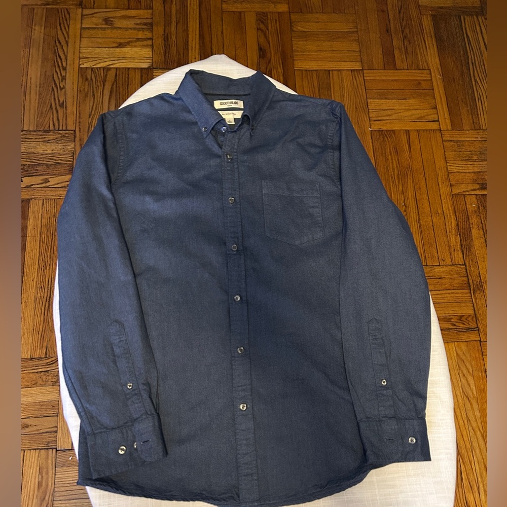 Goodthreads Men's Dark Blue Casual Button Down Shirt